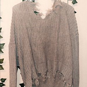 Super cute nothings wrong with it just want it out of my closet!!